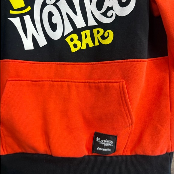 Cakeworthy Willy Wonka Bar Women's Bold Red and Black Sweatshirt Quarter Zip - Picture 2 of 10